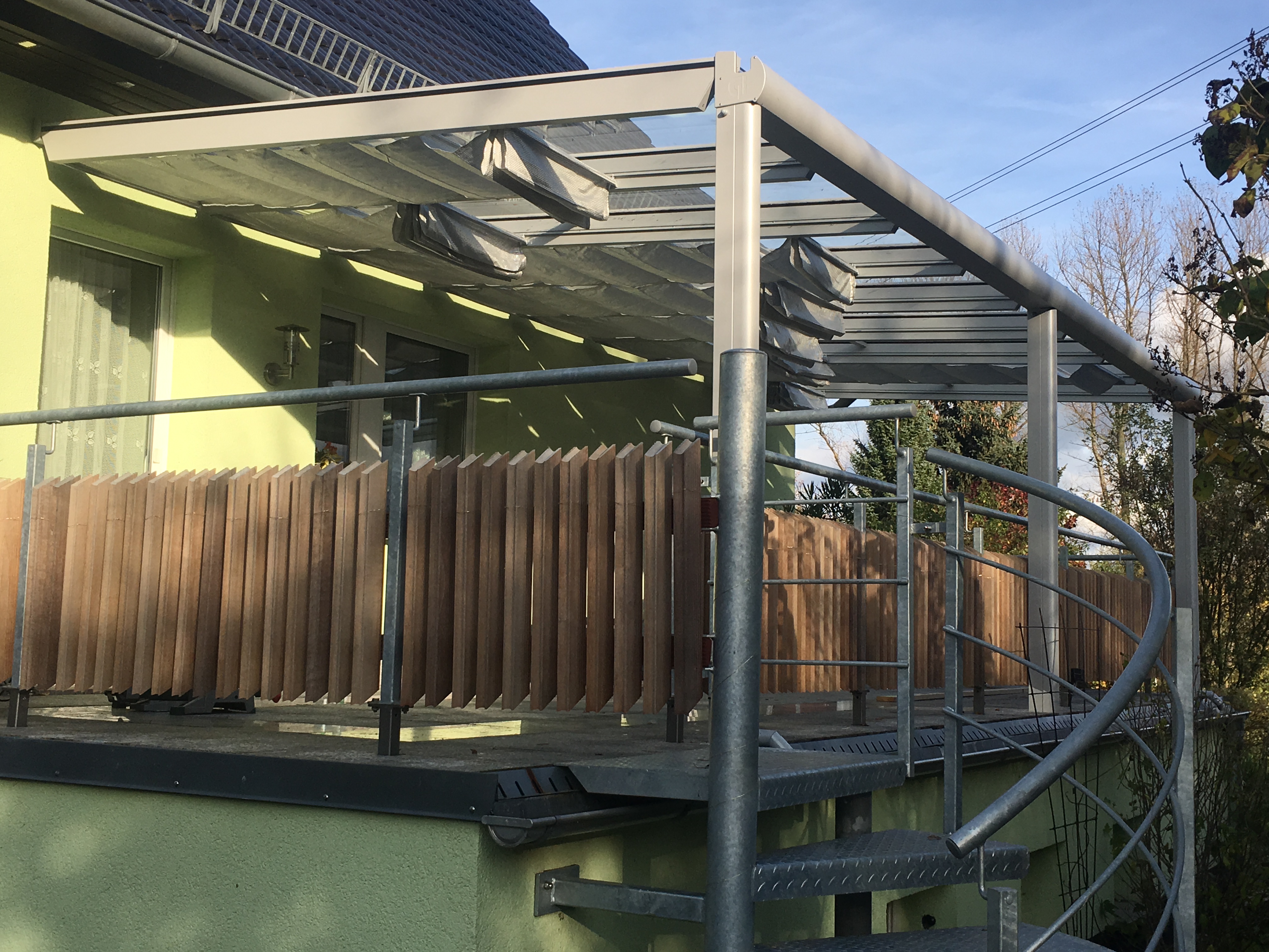 TERRASSENDACH,GEWAECHSHAUS,BODENHEIZUNG,CARPORTS,SCHMELZFEUER,GABIONEN